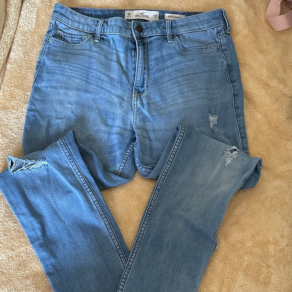 Universal Thread Light Blue Skinny Jeans